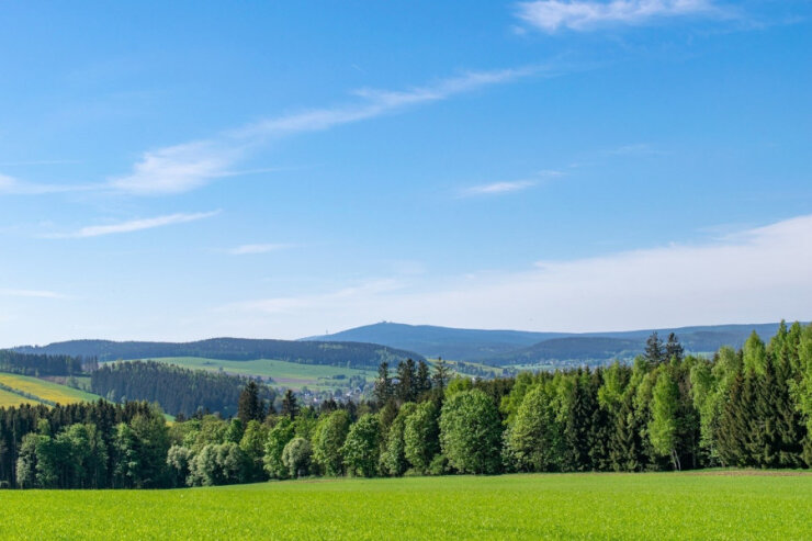 Bild 1 Blick ins Erzgebirger Land Bildquelle: Cornell Frühauf via Pixabay